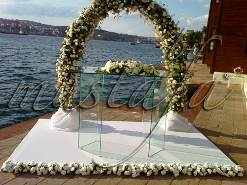 Cam Nikah Masası